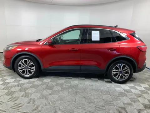 More photos of 2020 Ford Escape SEL at ALM GMC South, GA