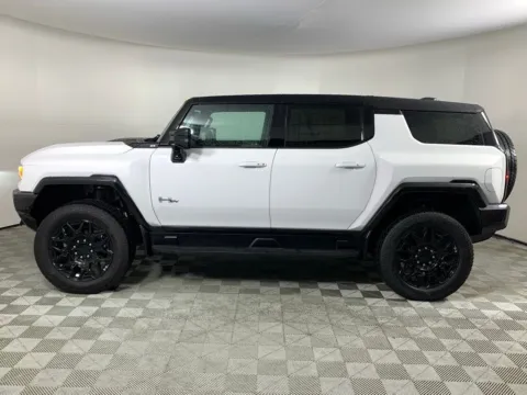 More photos of 2026 GMC Hummer EV SUV 2X at ALM GMC South, GA