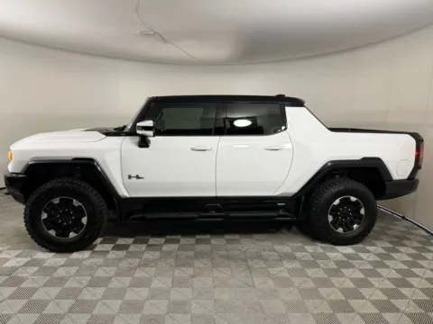 More photos of 2025 GMC Hummer EV Pickup 3X at ALM GMC South, GA