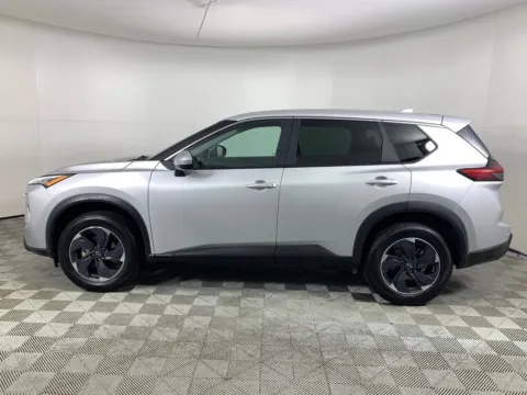 More photos of 2024 Nissan Rogue SV at ALM GMC South, GA