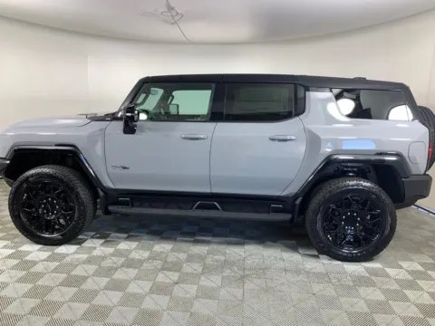 More photos of 2026 GMC Hummer EV SUV 2X at ALM GMC South, GA