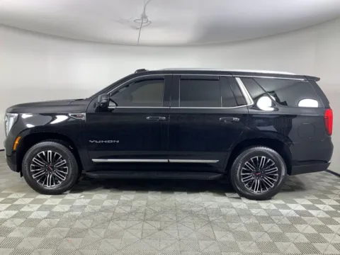 More photos of 2025 GMC Yukon Elevation at ALM GMC South, GA