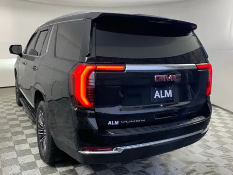 More photos of 2025 GMC Yukon Elevation at ALM GMC South, GA