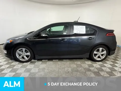 More photos of 2015 Chevrolet Volt at ALM GMC South, GA