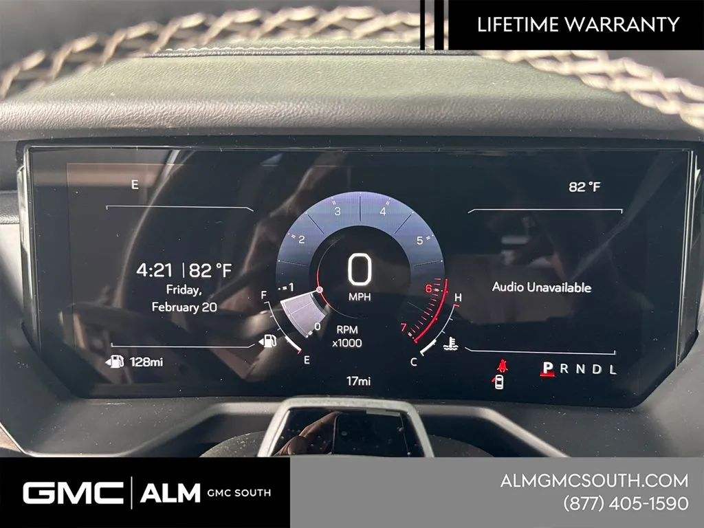 2026 GMC Acadia Denali - Photo 31