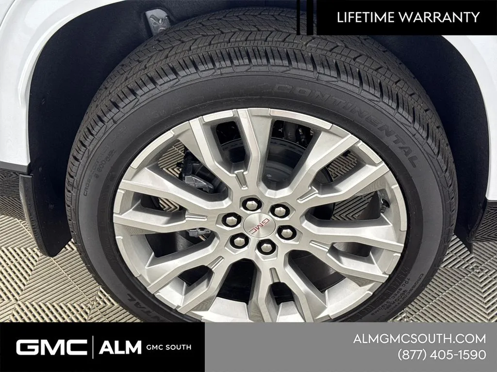 2026 GMC Acadia Denali - Photo 19