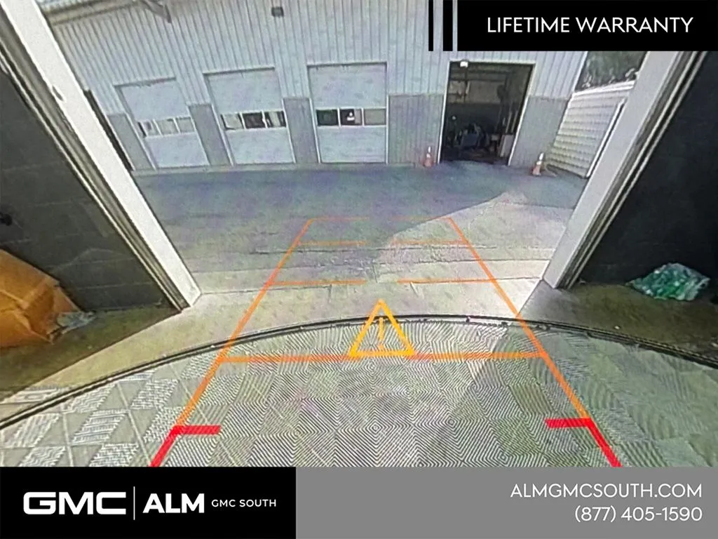 2026 GMC Acadia Denali - Photo 33