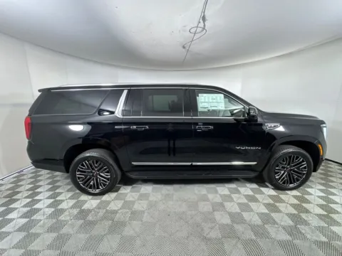 More photos of 2026 GMC Yukon XL Elevation at ALM GMC South, GA