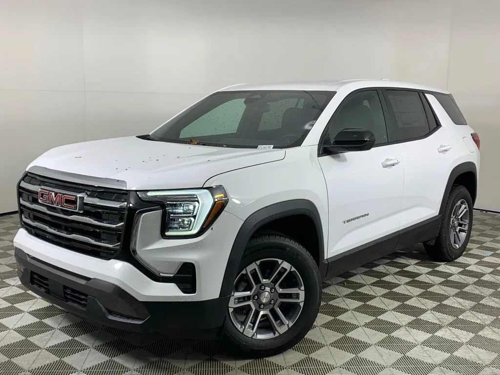2026 GMC Terrain Elevation's photo