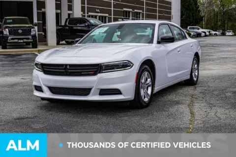 More photos of 2023 Dodge Charger SXT at ALM GMC South, GA