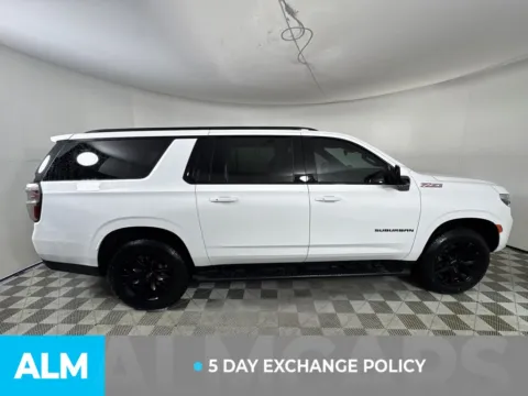 More photos of 2023 Chevrolet Suburban Z71 at ALM GMC South, GA