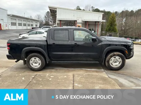 More photos of 2024 Nissan Frontier SV at ALM GMC South, GA