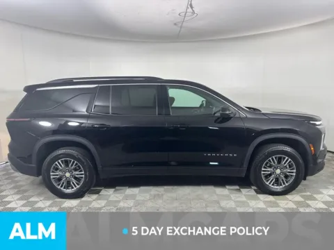 More photos of 2024 Chevrolet Traverse LT at ALM GMC South, GA