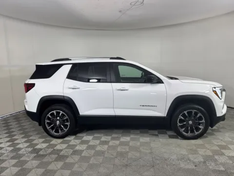 More photos of 2026 GMC Terrain Elevation at ALM GMC South, GA