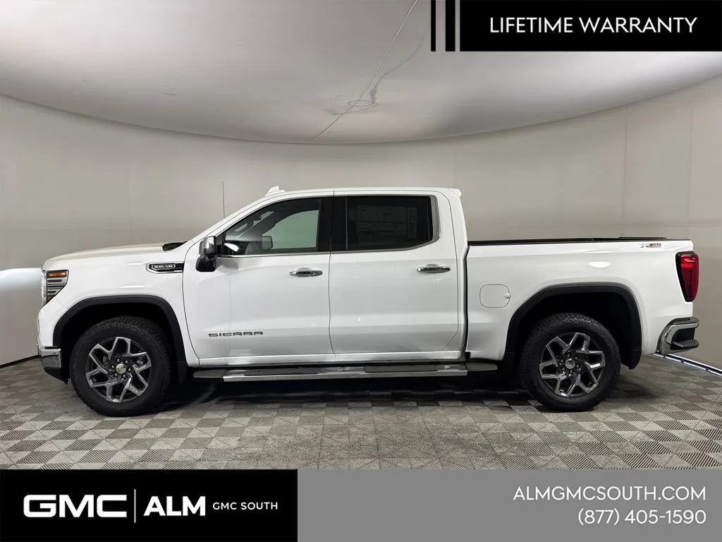 2026 GMC Sierra 1500 SLT - Photo 10
