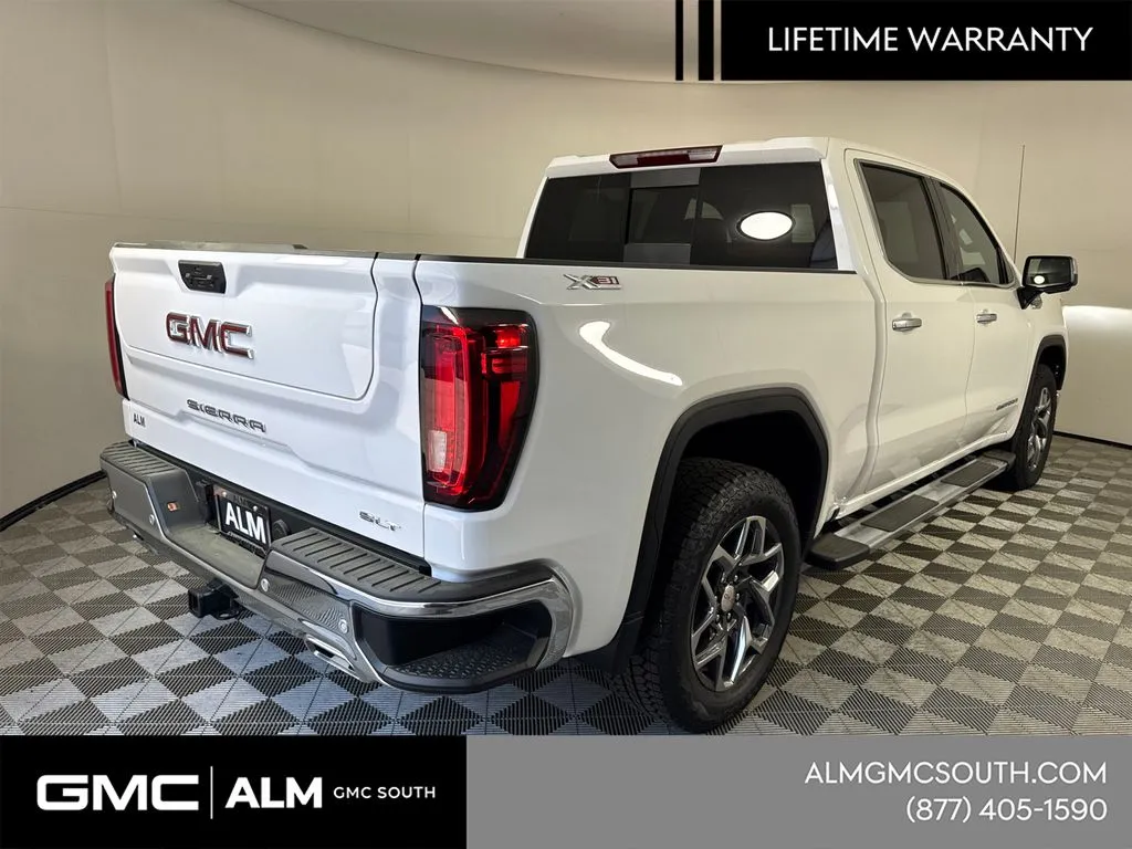 2026 GMC Sierra 1500 SLT - Photo 6