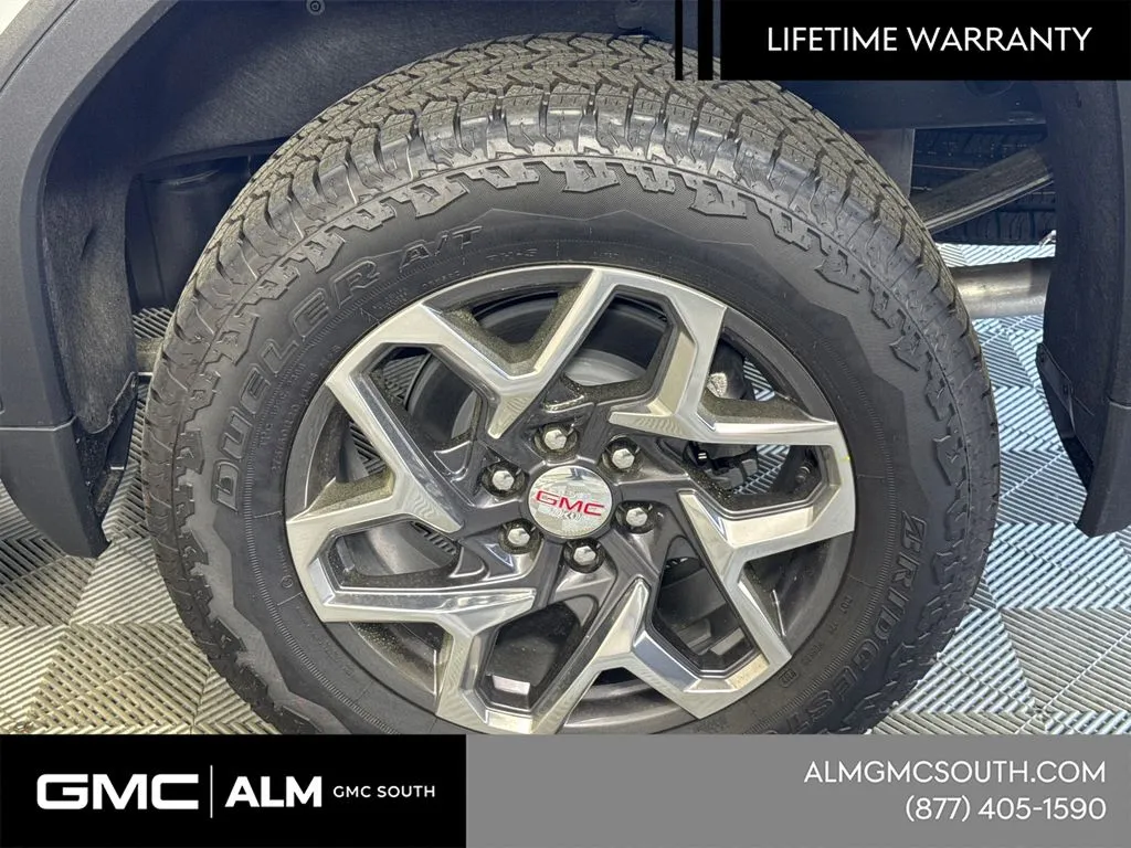 2026 GMC Sierra 1500 SLT - Photo 21