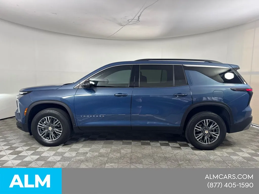 2024 Chevrolet Traverse 1LT - Photo 11