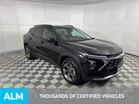 Another view of 2025 Chevrolet Trax LT for sale in Morrow, GA at ALM GMC South