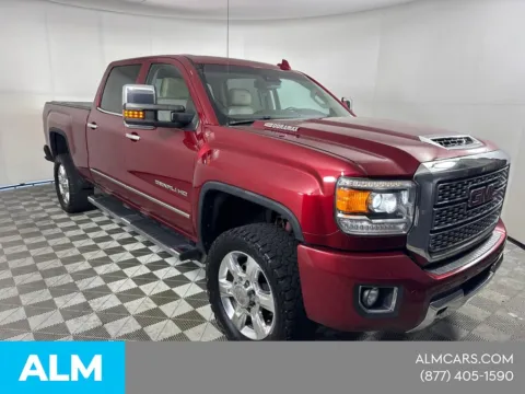 More photos of 2019 GMC Sierra 2500HD Denali at ALM GMC South, GA
