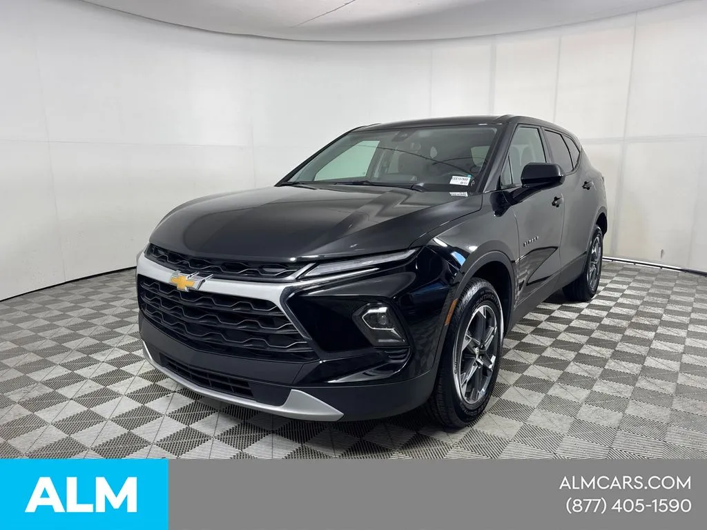 2025 Chevrolet Blazer 2.0T 2LT FWD's photo