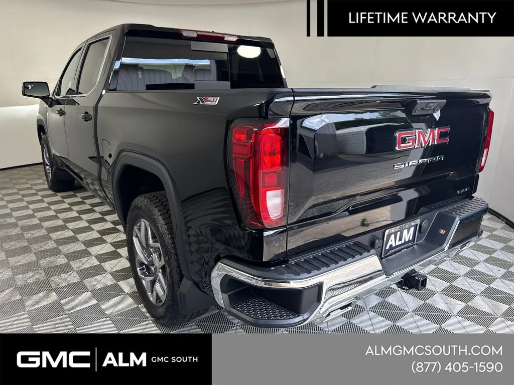 2026 GMC Sierra 1500 SLE - Photo 9