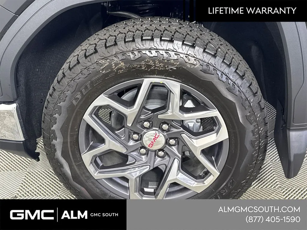 2026 GMC Sierra 1500 SLE - Photo 13