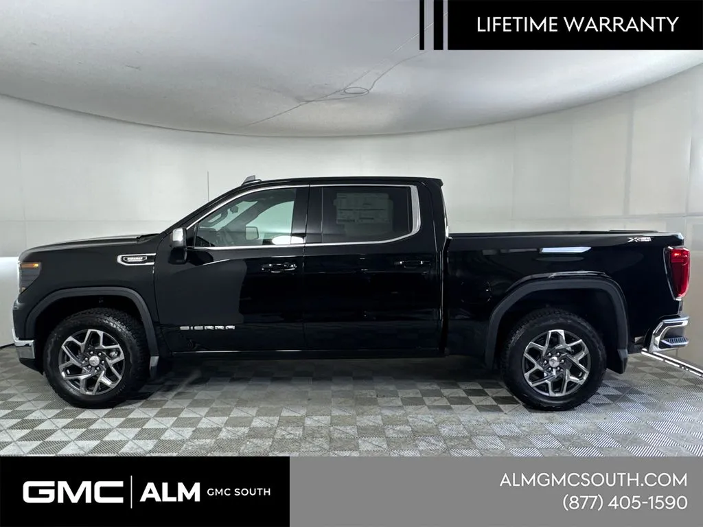 2026 GMC Sierra 1500 SLE - Photo 10