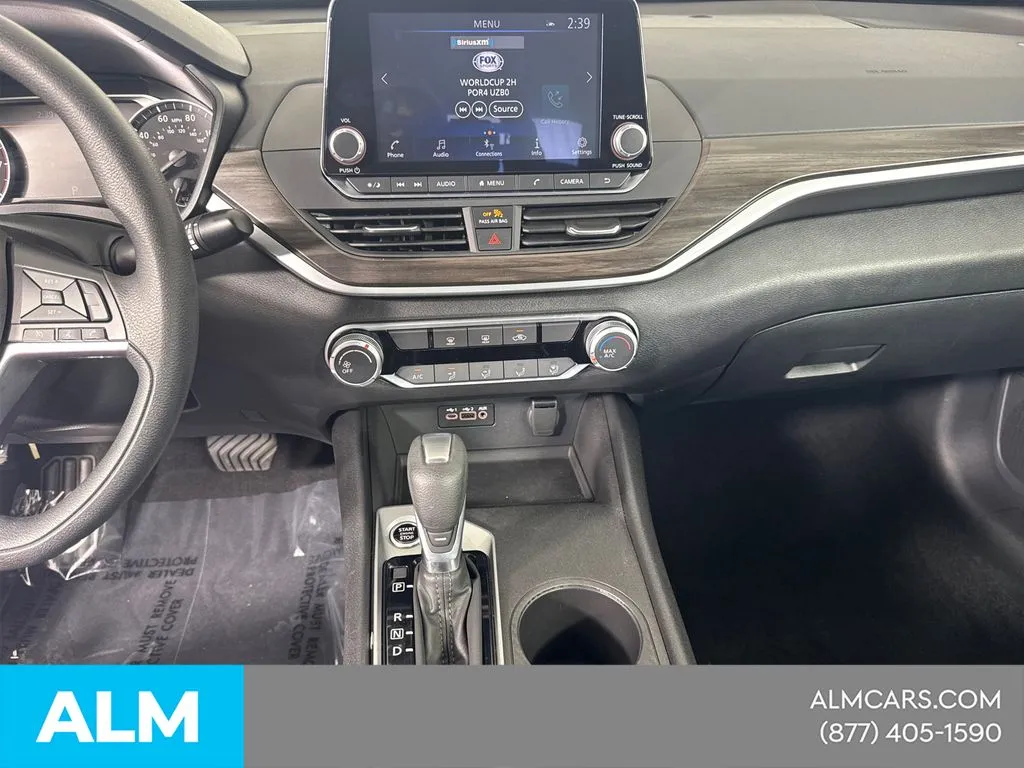 2025 Nissan Altima SV - Photo 31