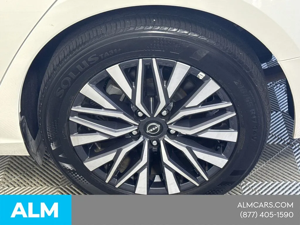 2025 Nissan Altima SV - Photo 22