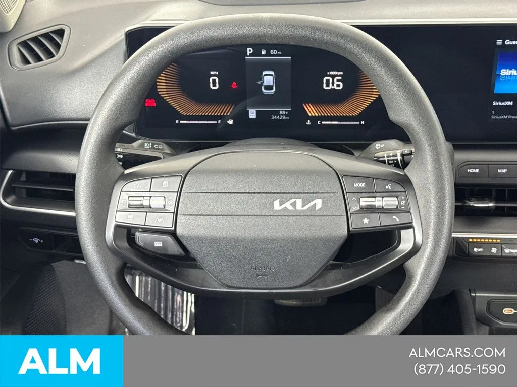2025 Kia K4 LXS - Photo 27