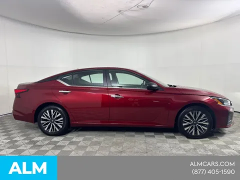 More photos of 2025 Nissan Altima 2.5 SV at ALM GMC South, GA