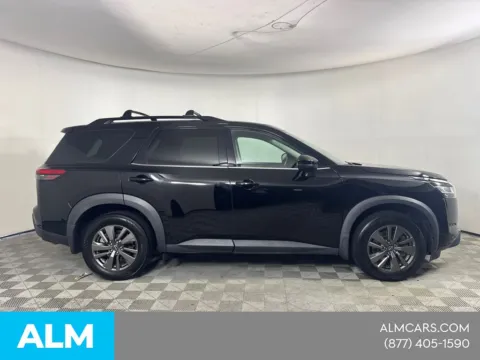 More photos of 2022 Nissan Pathfinder SV at ALM GMC South, GA