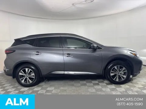 More photos of 2023 Nissan Murano SV at ALM GMC South, GA
