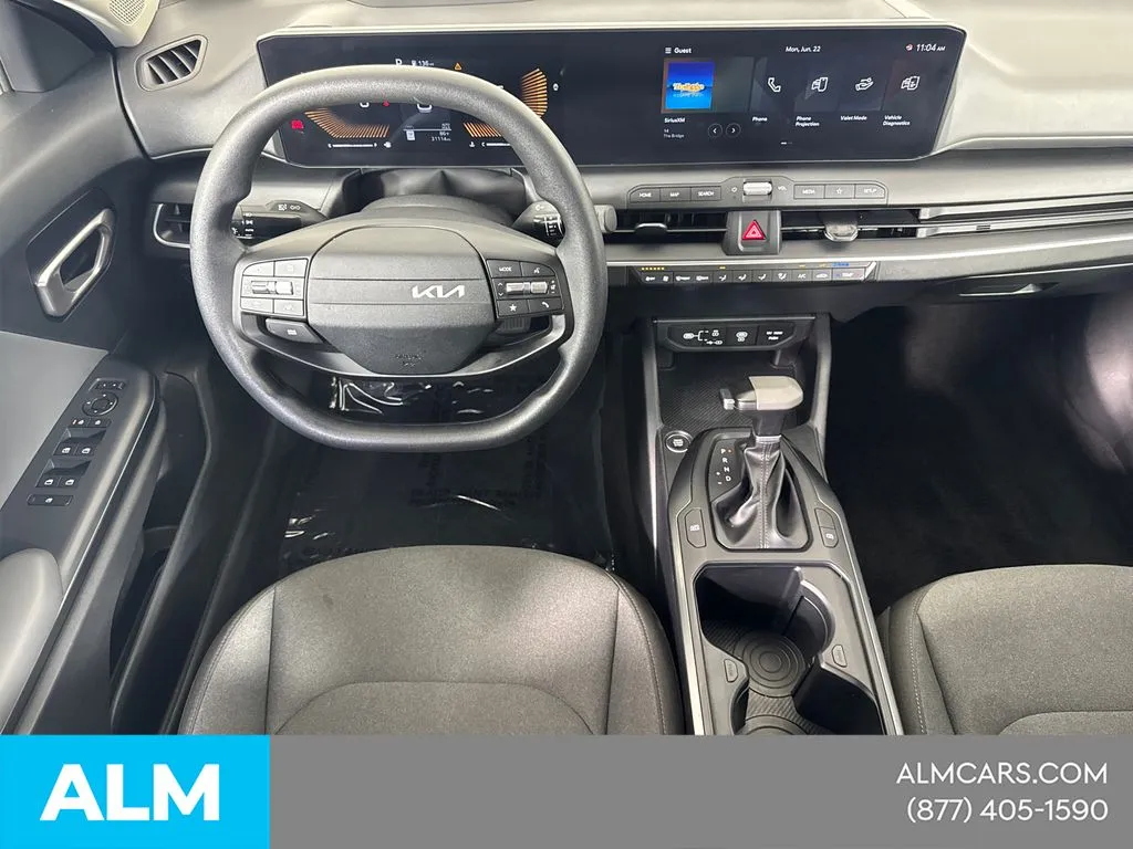 2025 Kia K4 LXS - Photo 26