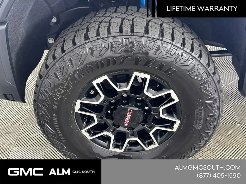 2026 GMC Sierra 2500HD AT4X - Photo 13