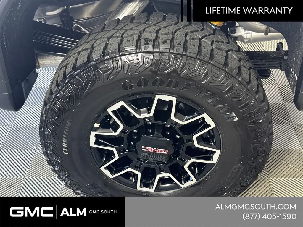 2026 GMC Sierra 2500HD AT4X - Photo 19