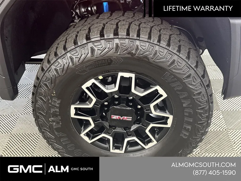 2026 GMC Sierra 2500HD AT4X - Photo 14