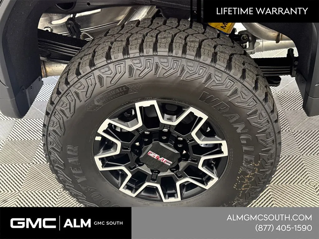 2026 GMC Sierra 2500HD AT4X - Photo 19