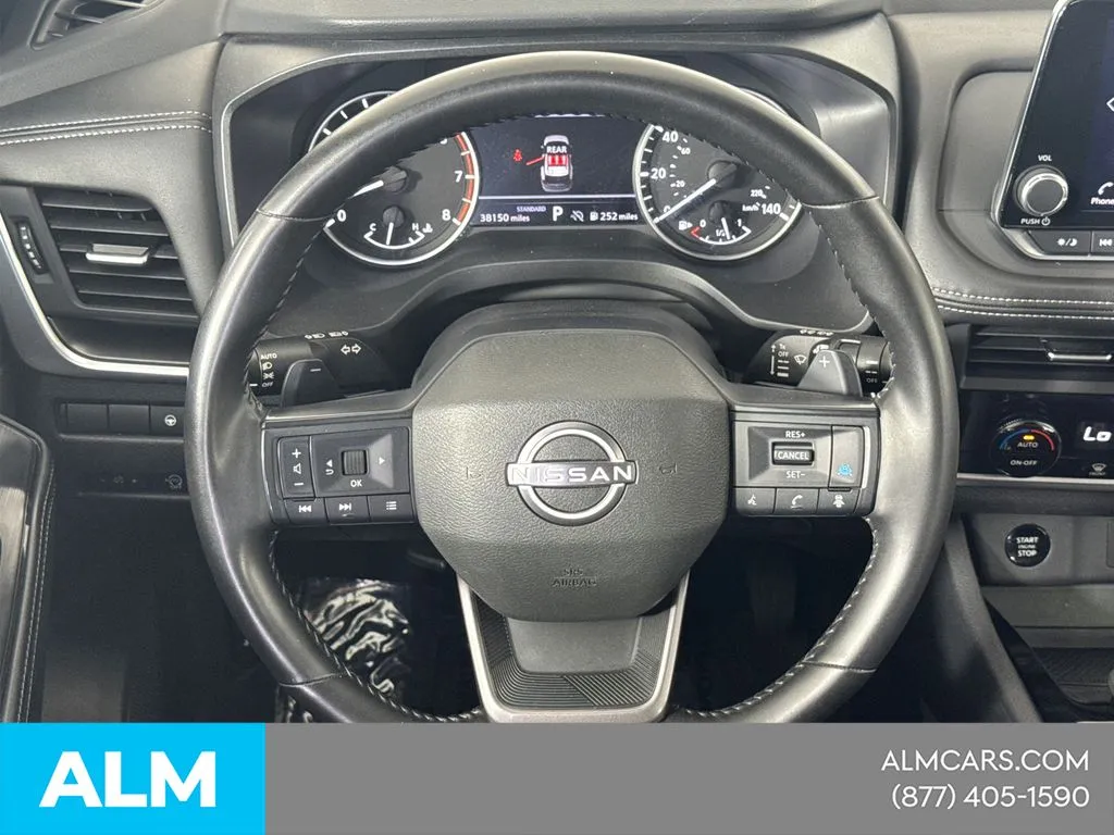 2025 Nissan Rogue SV - Photo 26