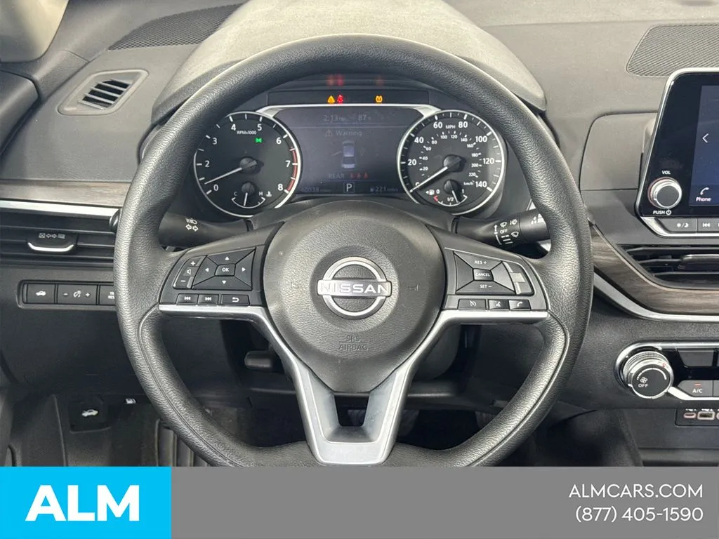 2025 Nissan Altima SV - Photo 27