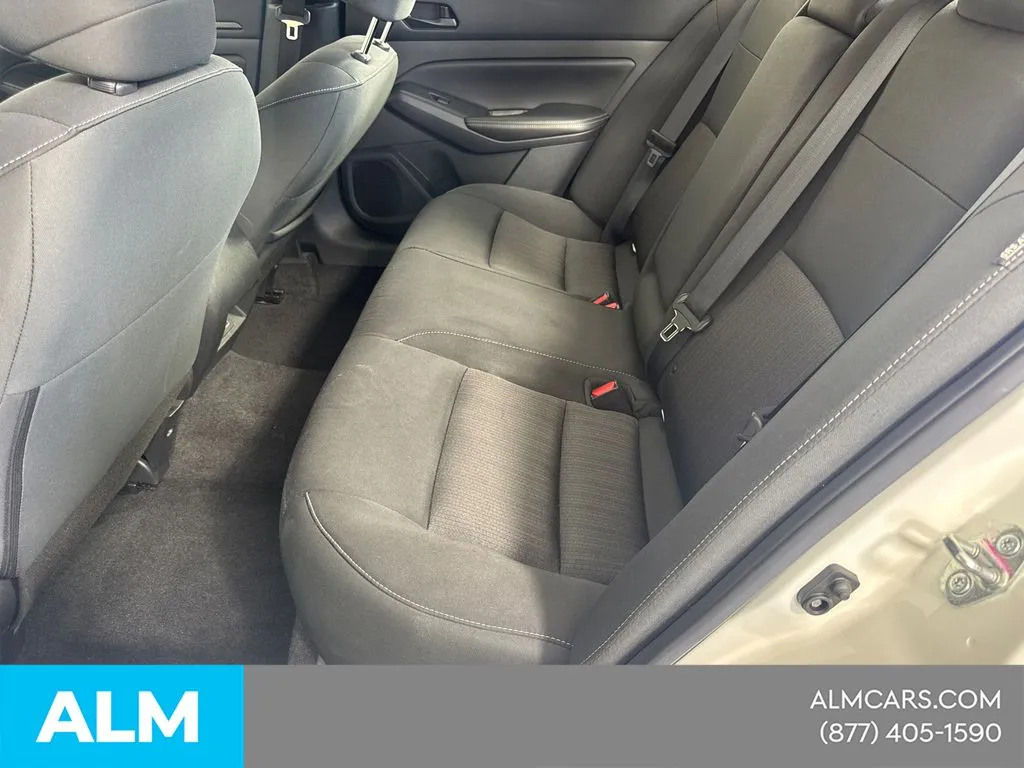 2025 Nissan Altima SV - Photo 24