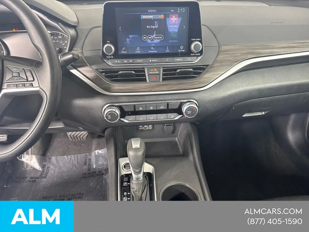 2025 Nissan Altima SV - Photo 32