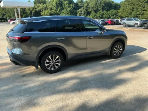 More photos of 2024 INFINITI QX60 PURE at ALM GMC South, GA