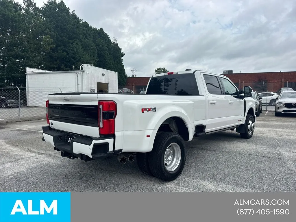 2025 Ford F-350 Super Duty Platinum - Photo 6