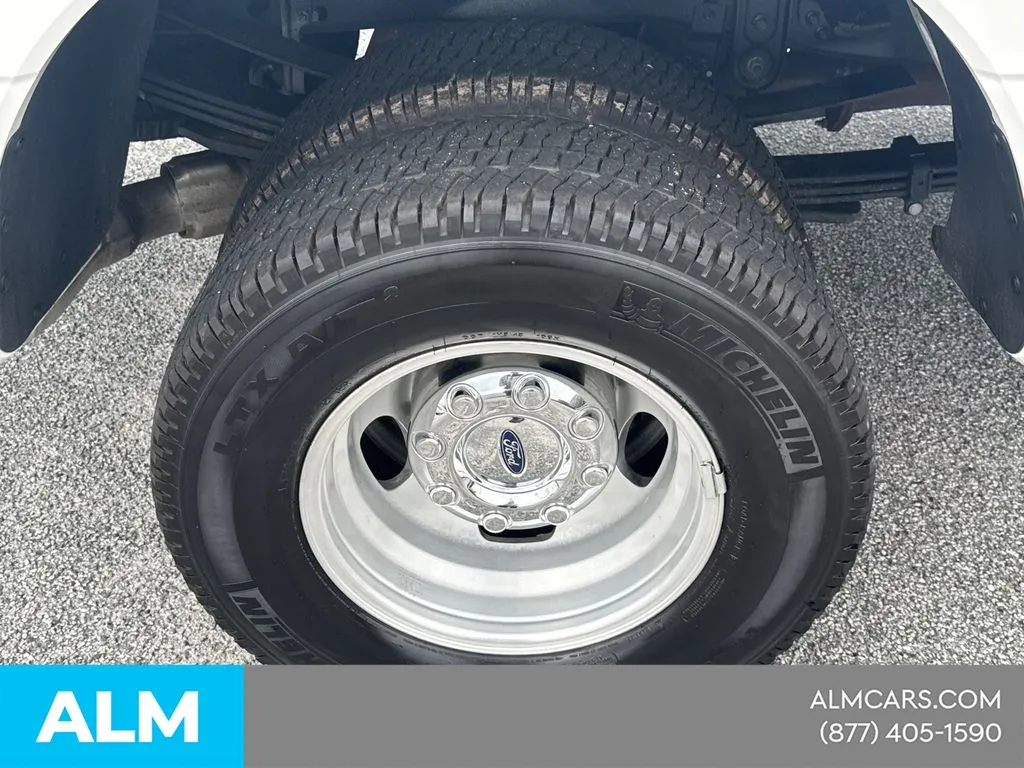 2025 Ford F-350 Super Duty Platinum - Photo 20