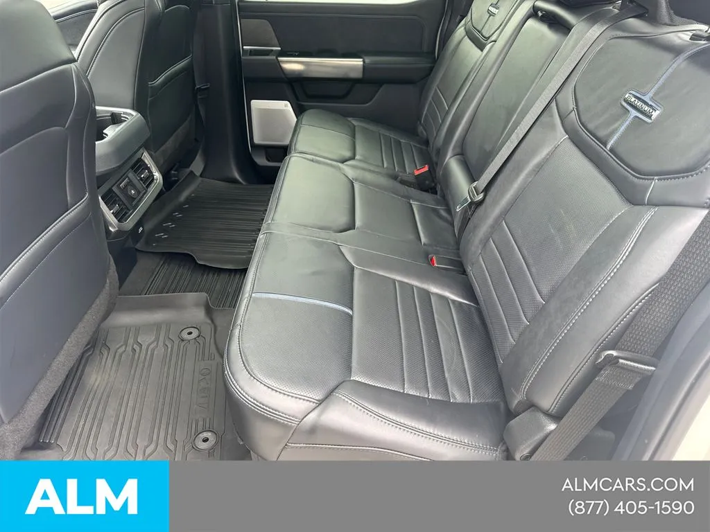 2025 Ford F-350 Super Duty Platinum - Photo 23