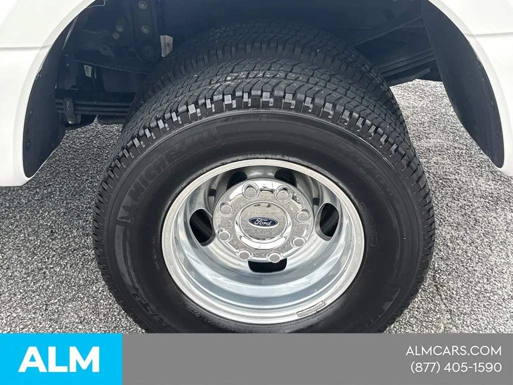 2025 Ford F-350 Super Duty Platinum - Photo 22