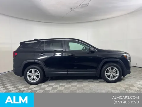 More photos of 2024 GMC Terrain SLE at ALM GMC South, GA