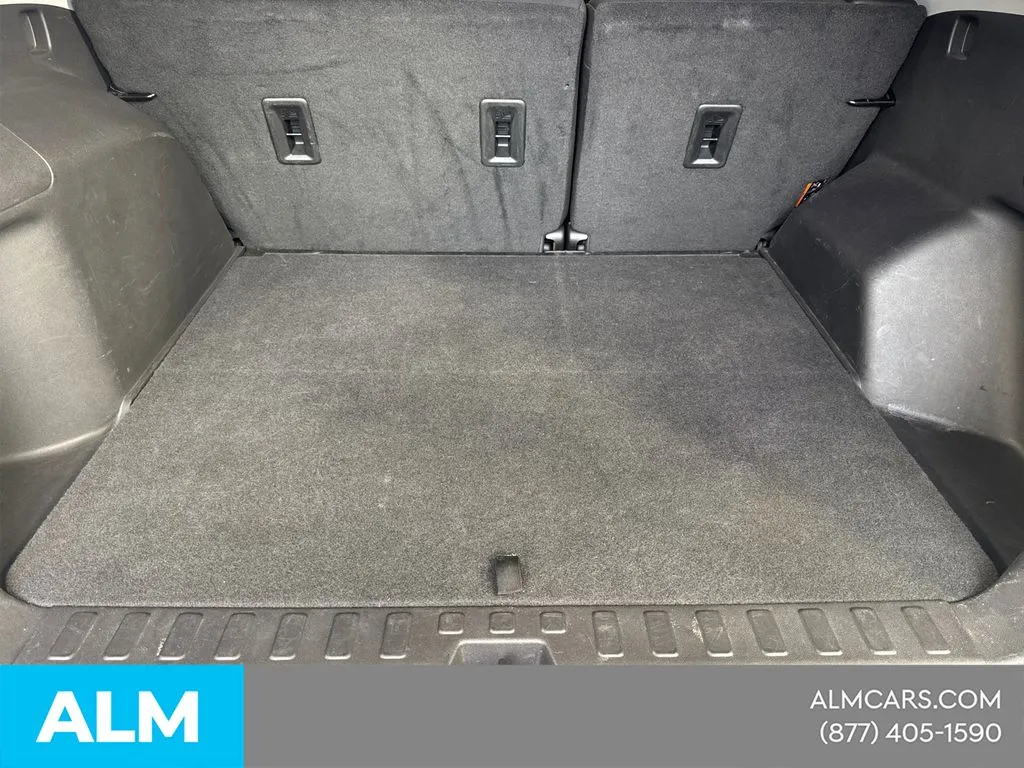 2024 GMC Terrain SLE - Photo 21